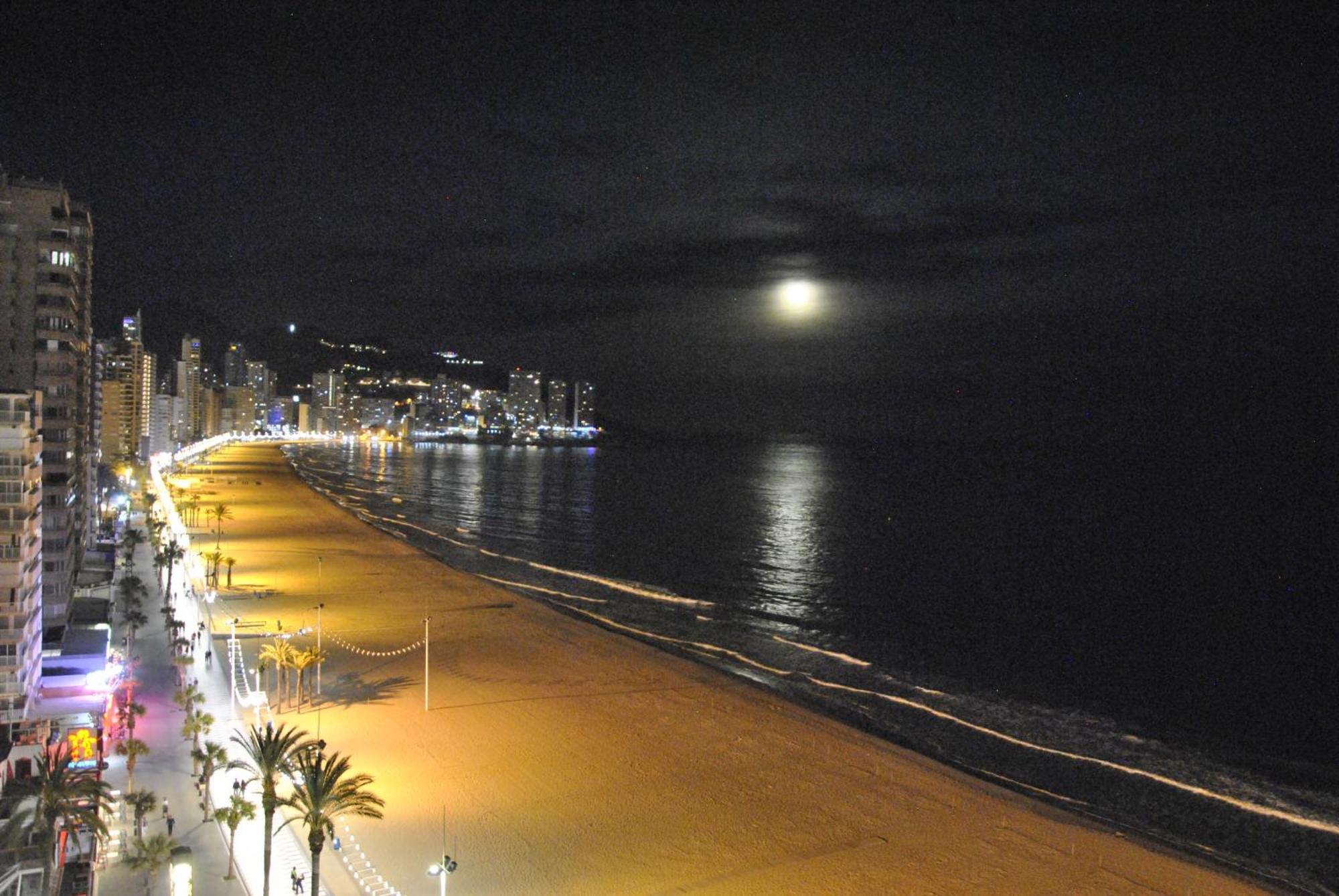 Al Despertar Ver El Mar Benidorm Exteriör bild